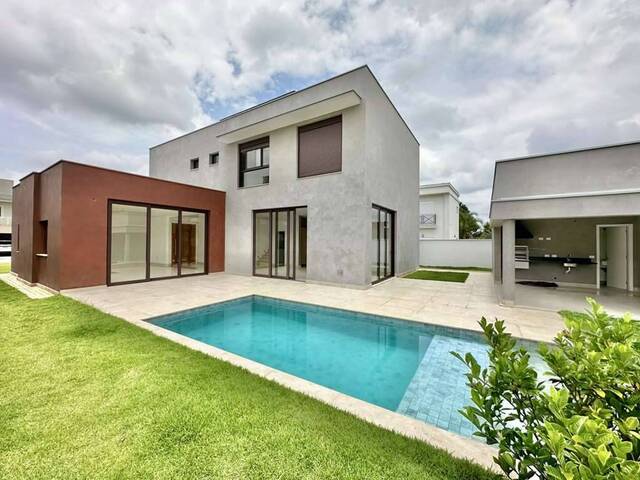 #F126 - Casa em Condomínio para Venda em Carapicuíba - SP - 1
