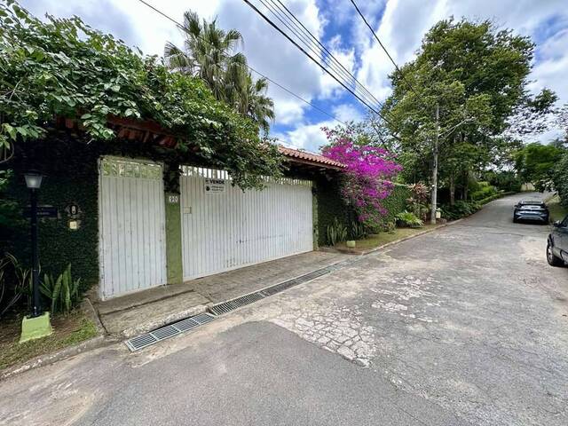 #F145 - Casa em Condomínio para Venda em Cotia - SP - 3