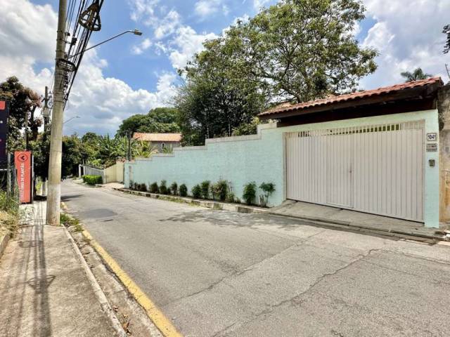 #F147 - Casa para Venda em Cotia - SP - 1