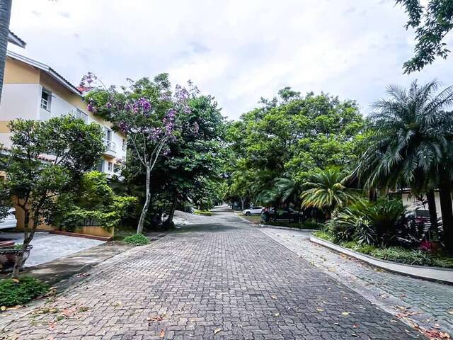 Casa em Condomínio para Venda em Cotia - 3